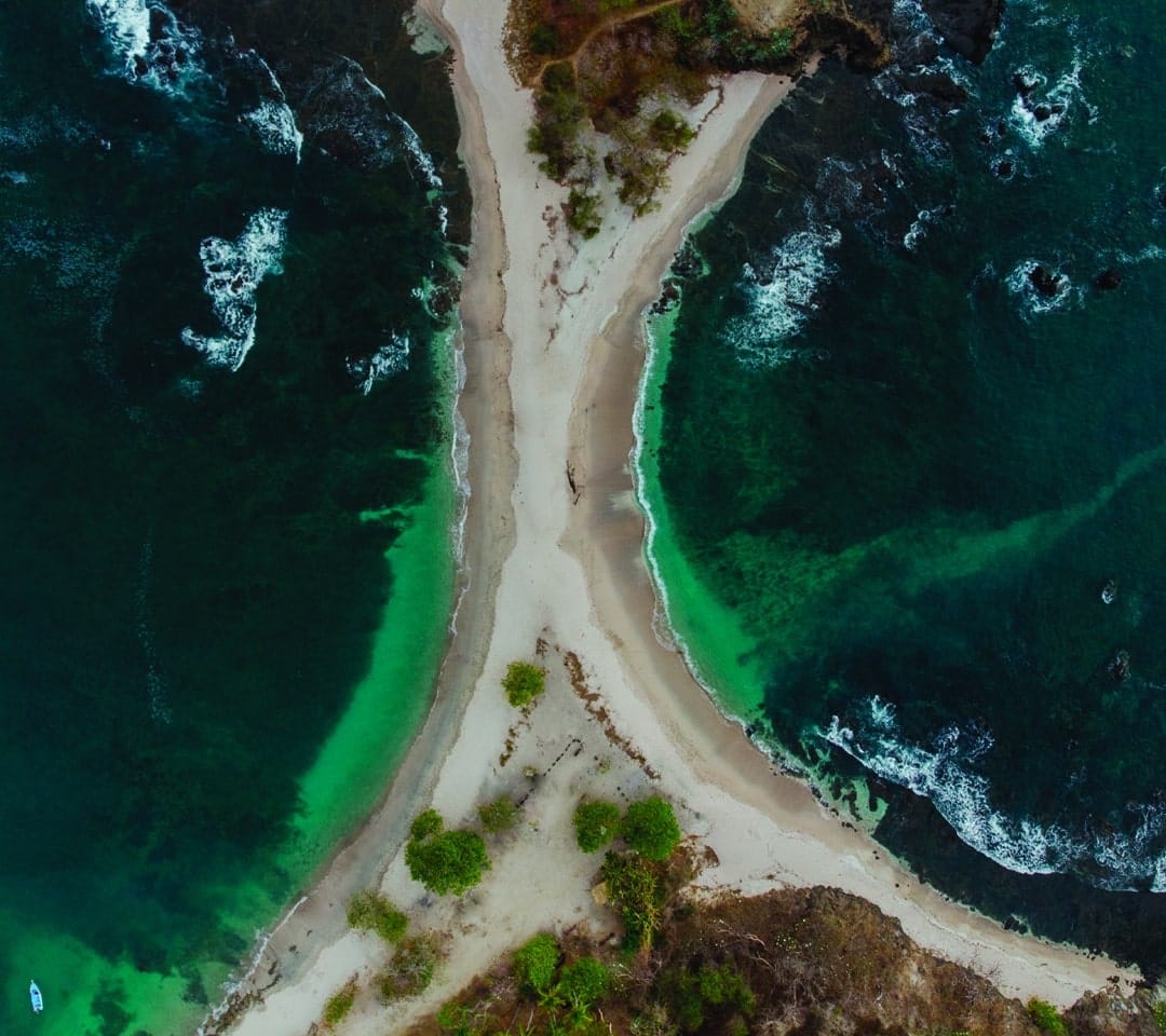 Beach 0003s 0000 Capa 37